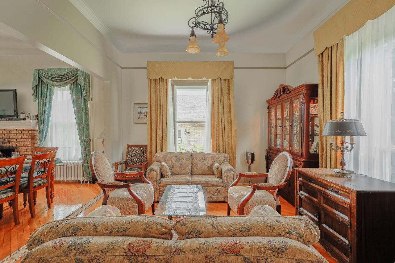 Bed and Breakfast Chez L'Doc Saint-Prosper Esterno foto