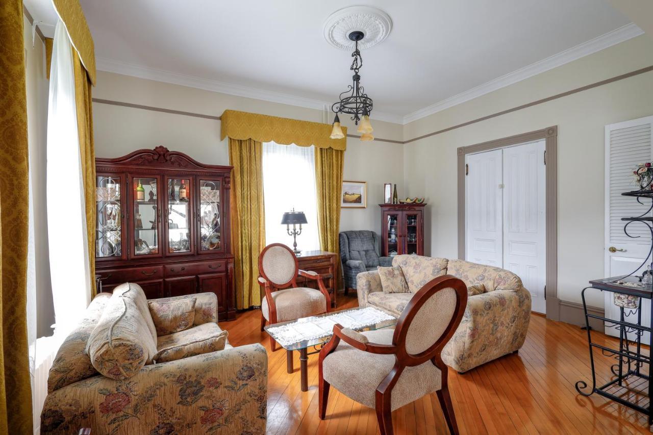 Bed and Breakfast Chez L'Doc Saint-Prosper Esterno foto